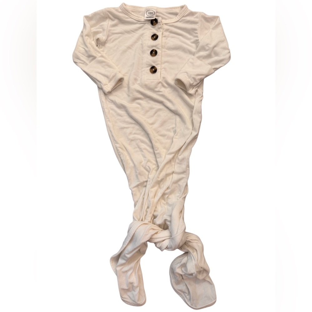 HTF Lou Lou Cream Bamboo Knotted Gown